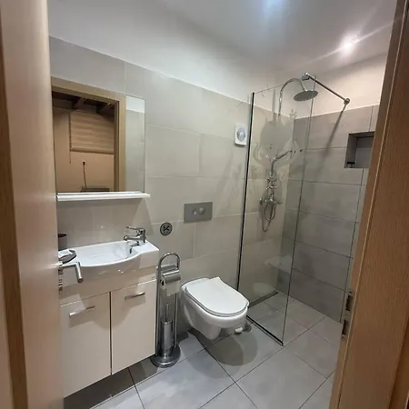 Occasus Comfort Chalki Town