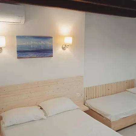 Occasus Comfort * Chalki Town