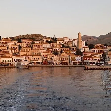 펜션 Occasus Comfort Chalki Town