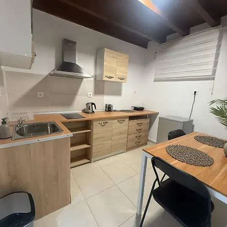 Occasus Comfort 펜션 Chalki Town